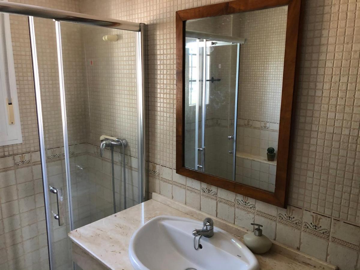 Moderno Y Amplio Chalet, Con Piscina Privada Chiclana de la Frontera Exterior foto