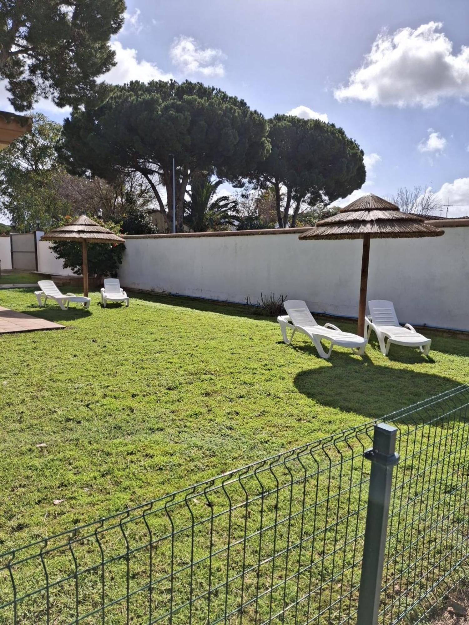 Moderno Y Amplio Chalet, Con Piscina Privada Chiclana de la Frontera Exterior foto